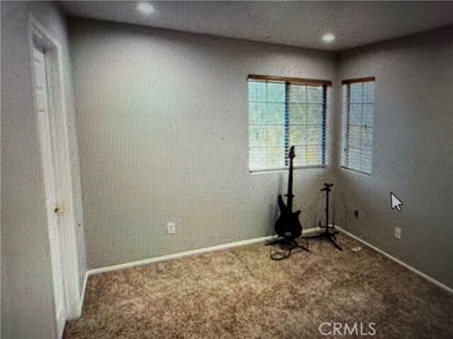 Building Photo - 44256 Sundell Ave