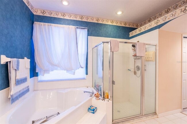 Building Photo - 497 Pickfair Terrace