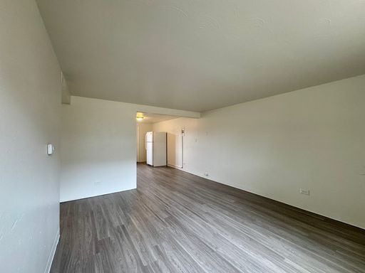 Building Photo - 2 Bedroom 1 Bath In Lakewood! Available Now!!