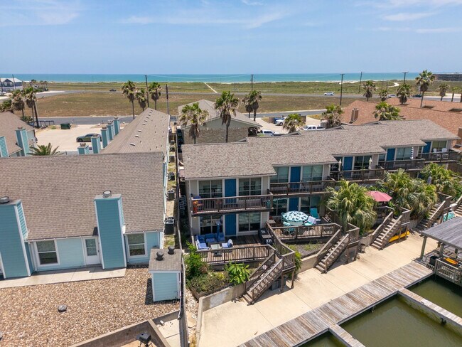 Building Photo - 15209 Leeward Dr