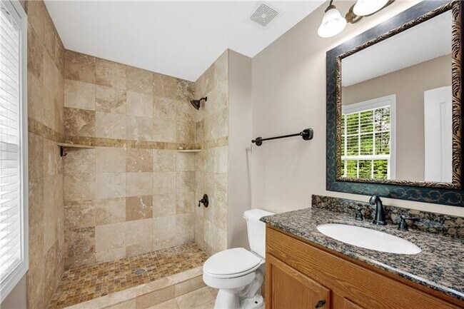 Building Photo - 3194 Cedar Glade Ln NE