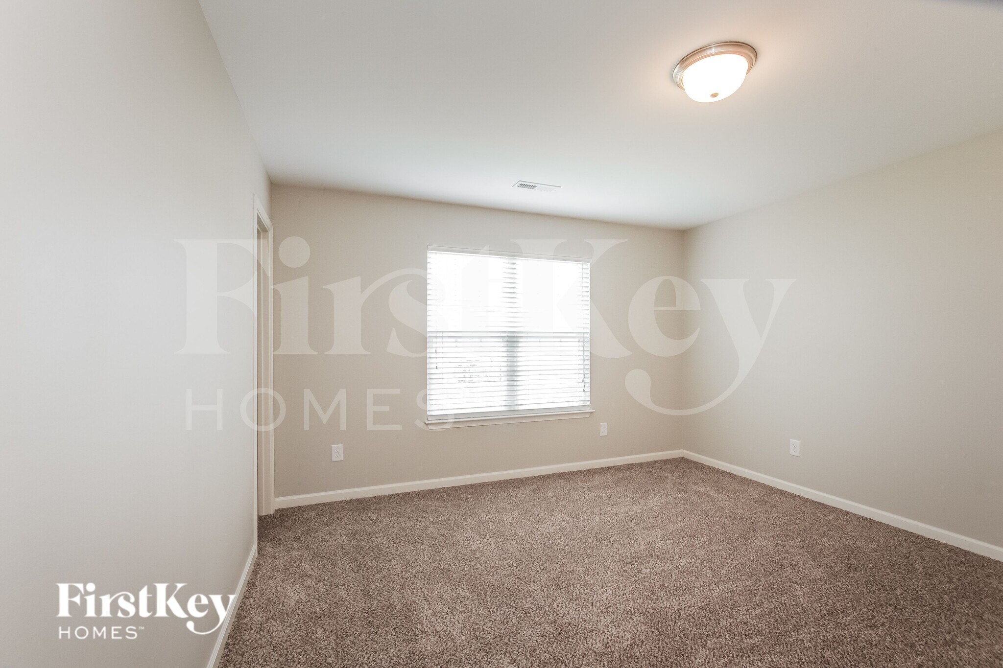 Building Photo - 3503 Whitworth Dr