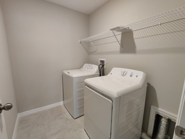 Building Photo - 7226 Ronnie Gardens Ct