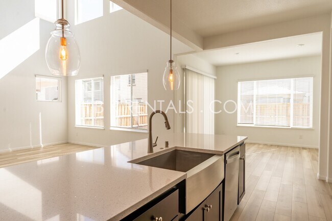 Building Photo - Modern River Islands Home with Solar – Spa...