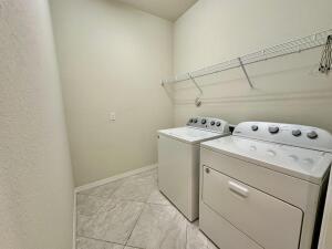 Building Photo - 4599 San Fratello Cir