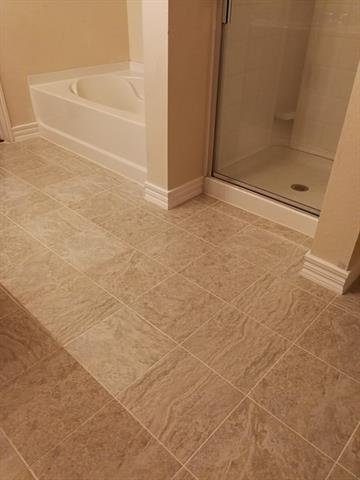 Building Photo - 1740 Honey Creek Ln