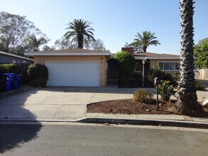 Building Photo - Move in Special!! $500 off 1st Month's Rent!!