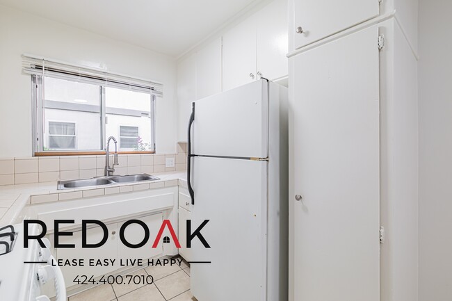 Building Photo - 1537 9th St