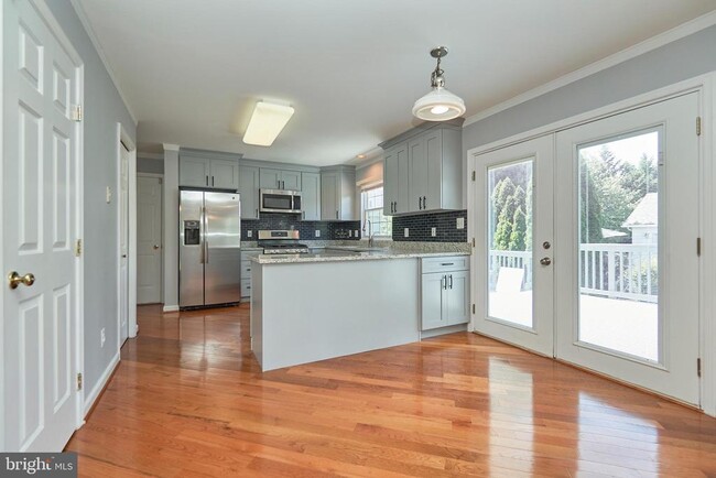 Building Photo - 44242 Frogtown Way