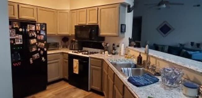 Building Photo - 1704 Bay Wood Cir