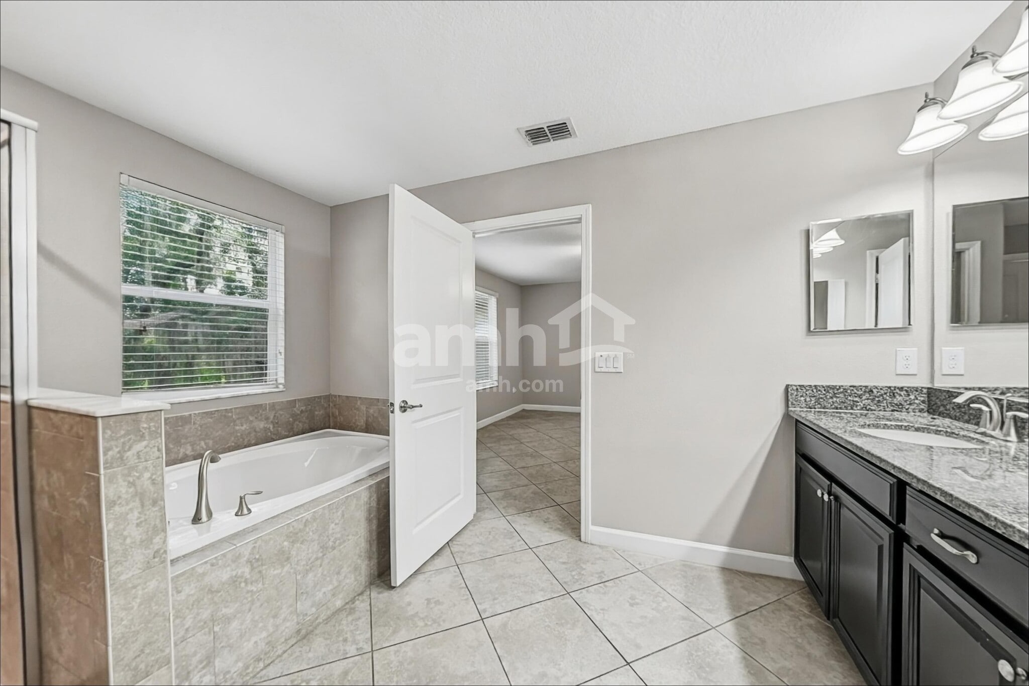 Building Photo - 14206 Blue Dasher Dr