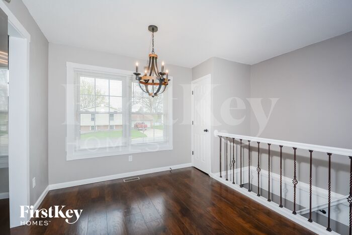 Building Photo - 1510 Shadow Ln