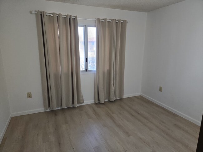 Building Photo - 9310 W Spanish Moss Ln