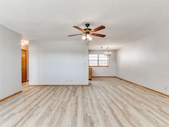 Building Photo - 1200 N Crawford Ave
