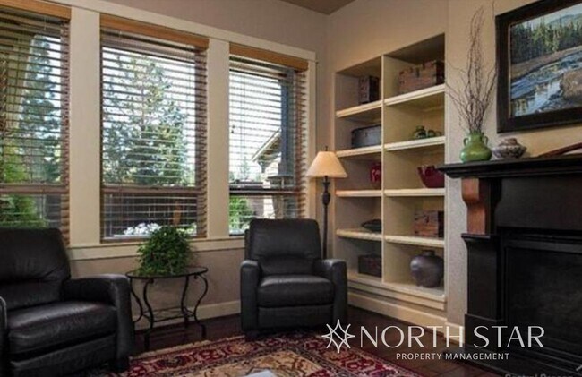 Building Photo - 4 Bed, 3 Bath w/ 3,030 sqft of perfection in Renaissance Ridge