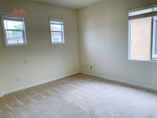 Building Photo - 4016 Lylewood Ct