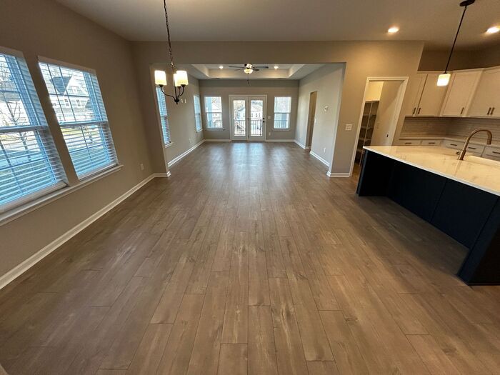 Building Photo - 8152 Warbler Wy