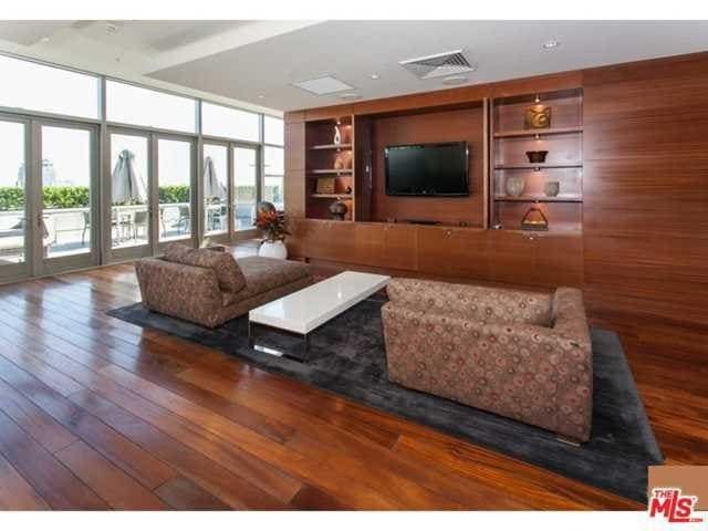 Building Photo - 1155 S Grand Ave