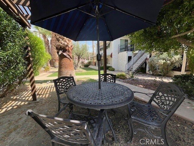 Building Photo - 45296 Panorama Dr