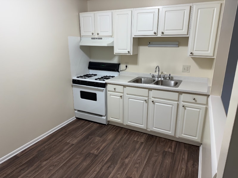 Building Photo - 6213 South 13th Street