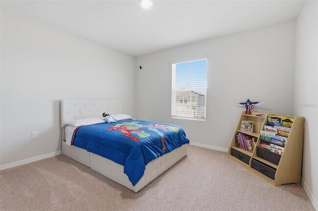 Building Photo - 1330 Current Pl