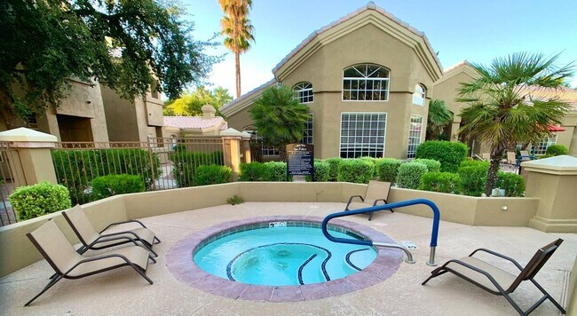 Building Photo - 5335 E Shea Blvd