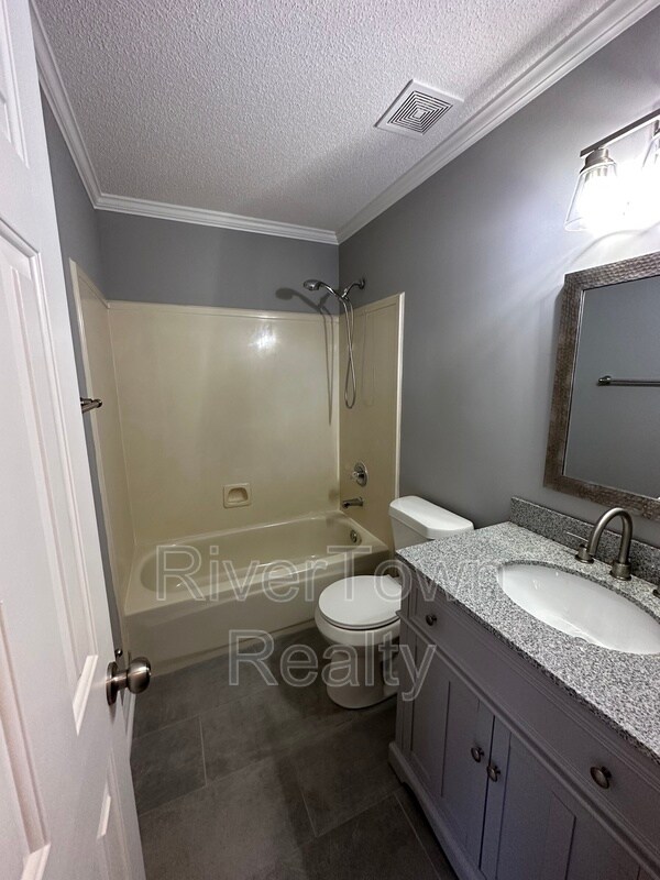 Building Photo - 751 N Sanga Rd
