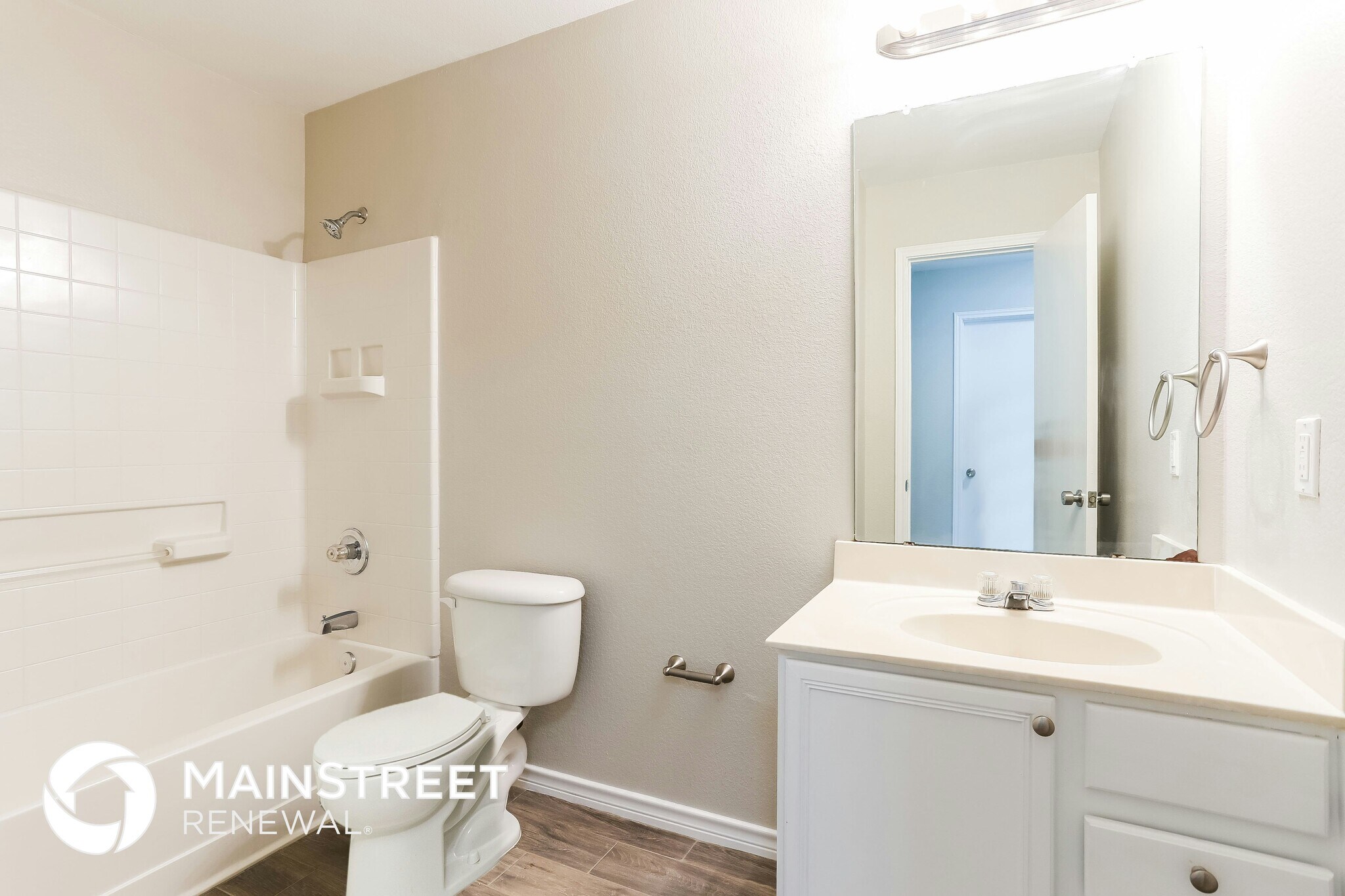 Building Photo - 6160 Balcony Ln