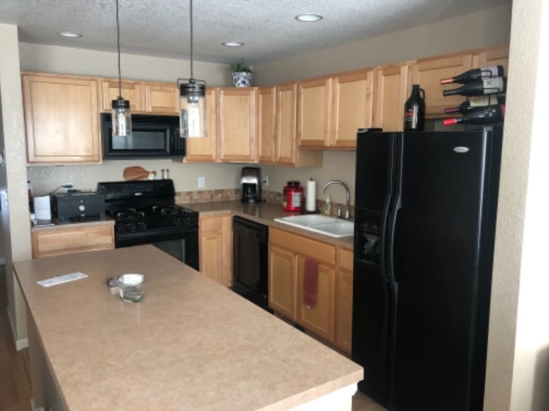 Building Photo - 4018 Independence Dr