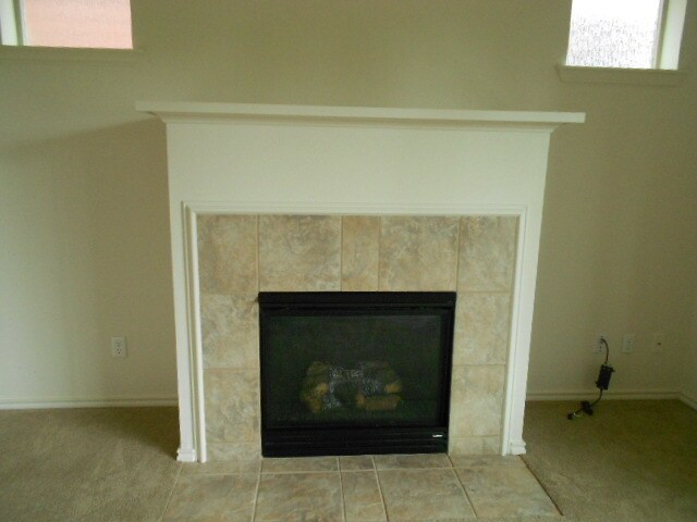 Building Photo - 15827 SW Century Dr