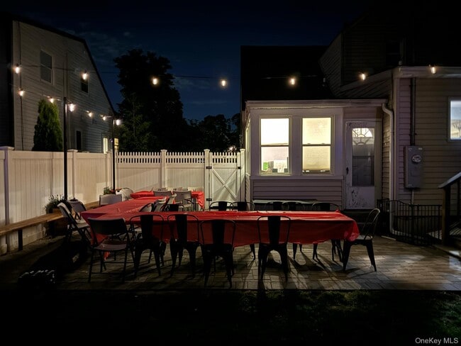 Building Photo - 48 Jefferson Rd