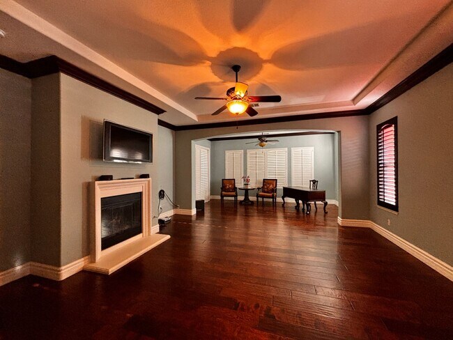 Building Photo - STUNNING STONEBROOK ESTATES HOME
