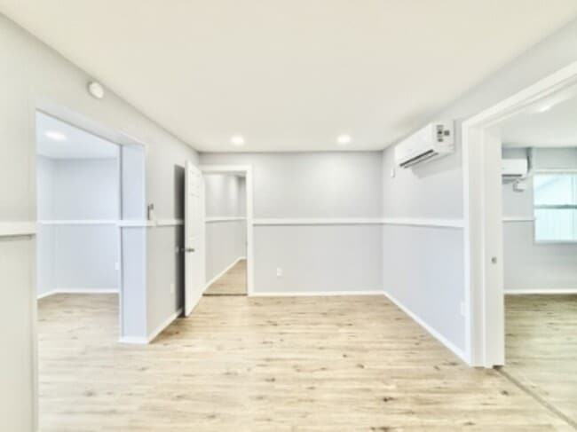 Building Photo - 80 146th Ave