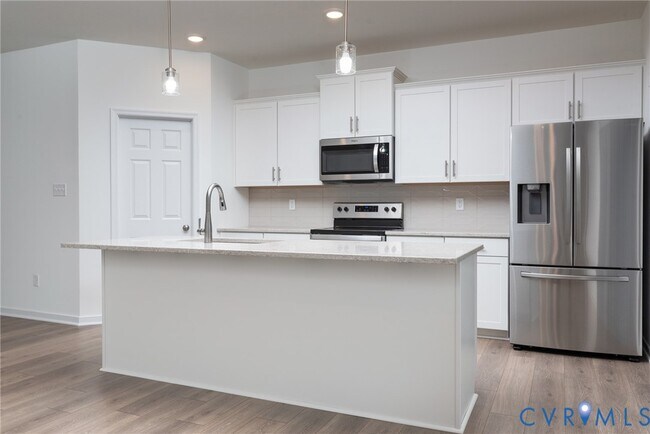 Building Photo - 6501 Bolles Landing Ct