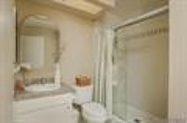 Building Photo - Terrific updated 2Br/2Ba condo in Bernardo Heights - Lomas Bernardo Complex