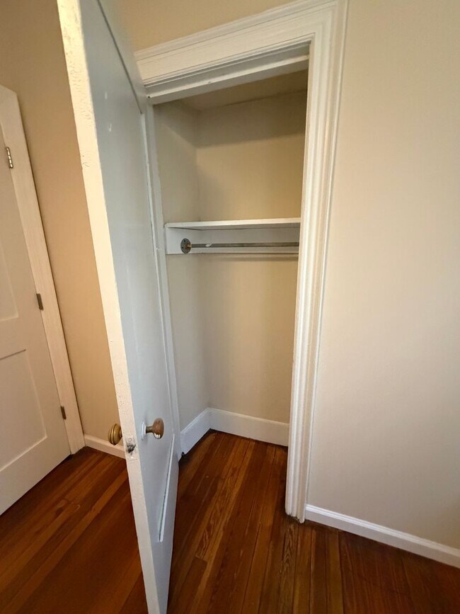 Building Photo - Section 8 approved! Newly renovated 4 bedroom, 1.5 bath