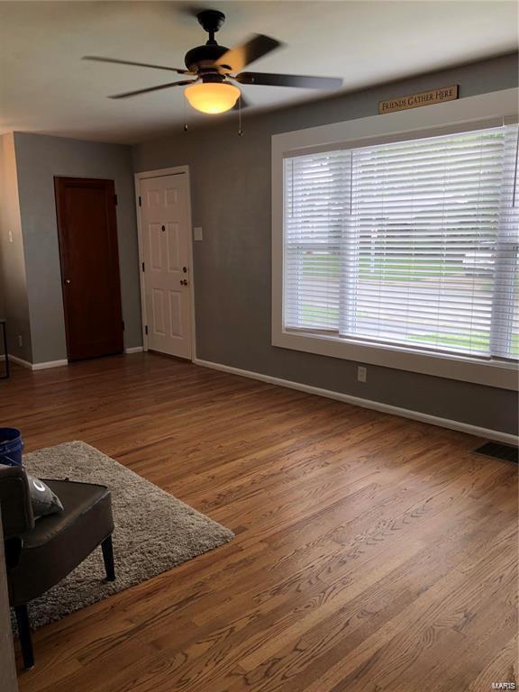 Building Photo - Fantastic 3bd/1ba home! Coming soon!