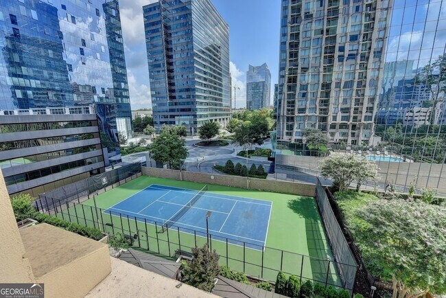 Building Photo - 3445 N Stratford Rd NE