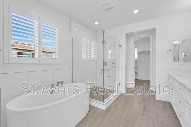 Building Photo - 176 Raven Cir