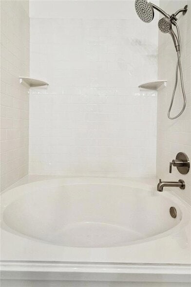 Building Photo - 405 Bon Temps Roule