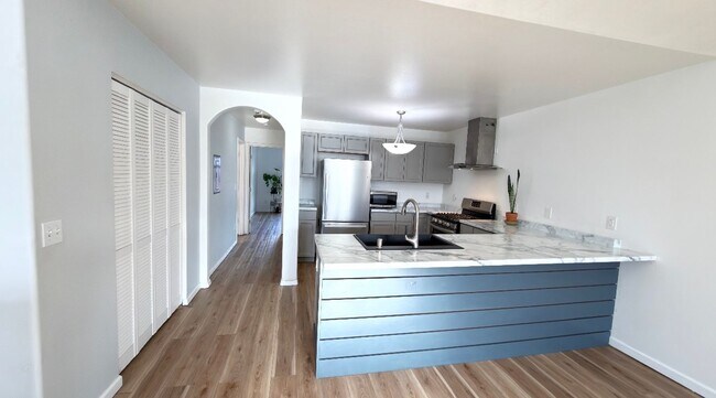 Building Photo - 5530 Alora Loop