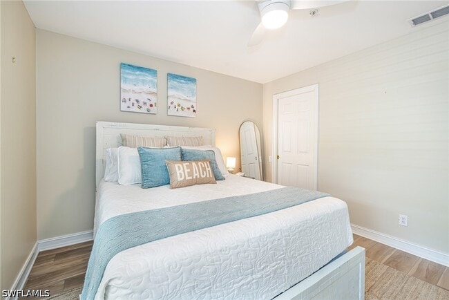 Building Photo - 975 Tarpon Cove Dr