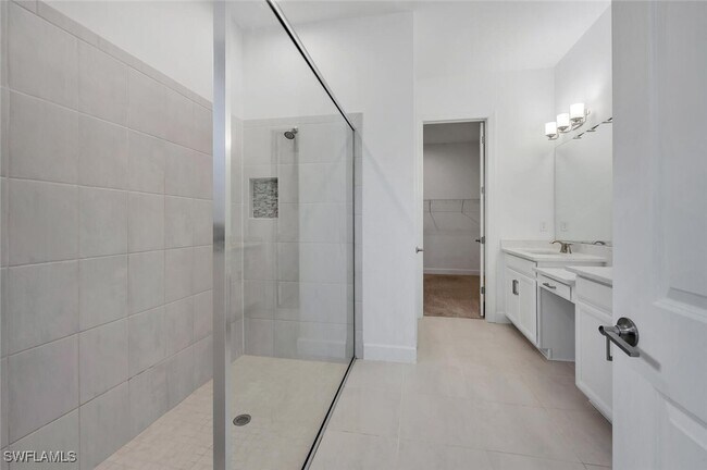 Building Photo - 8147 Lucello Ter S