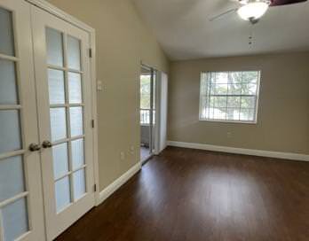 Building Photo - 2850 N Oakland Forest Dr
