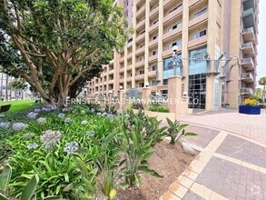 Building Photo - 388 E Ocean Blvd