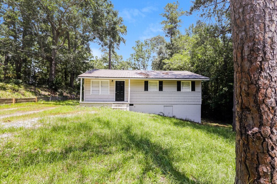 Building Photo - 4715 Avery St