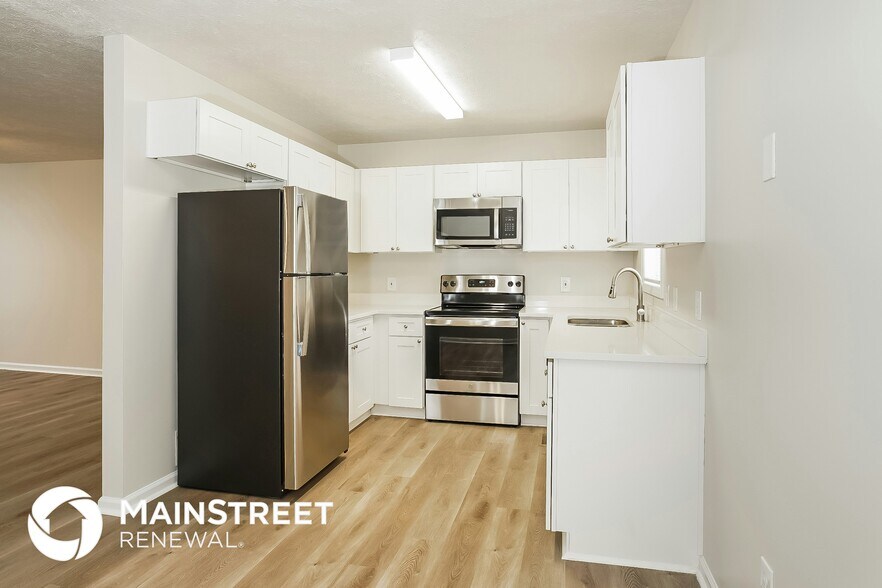 Building Photo - 114 Chriswood Ave