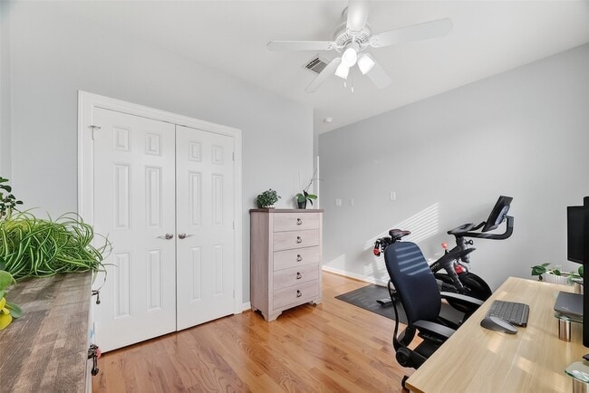 Building Photo - 3410 Garden Shadow Ln