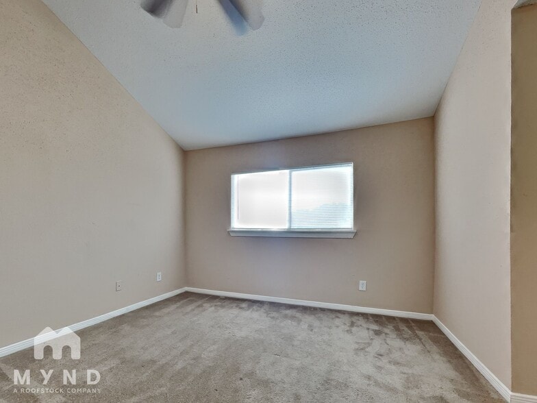 Building Photo - 5834 Twisted Pine Ct