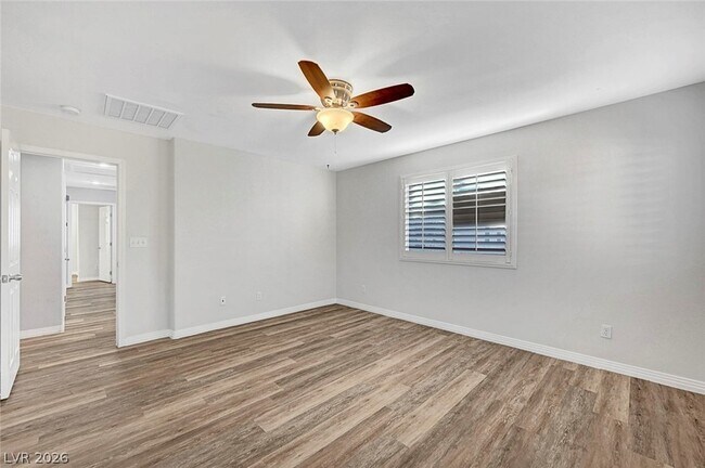 Building Photo - 514 Eresma St